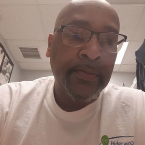 Meet your Posher, Leonard